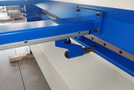 Elektrické tabuľové nožnice na plech MTBS 2103