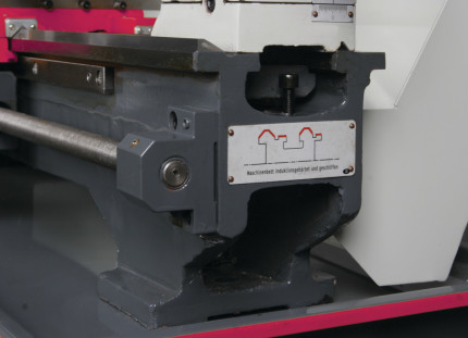 Stolný sústruh OPTIturn TU 2304 V