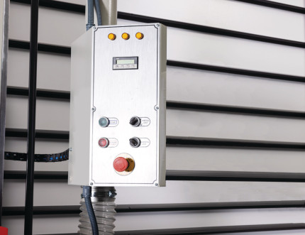 Vertikálna panelová píla VPS 22-51 VR ED