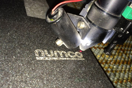 Gravírovací a rezací CO2 laser E 6090