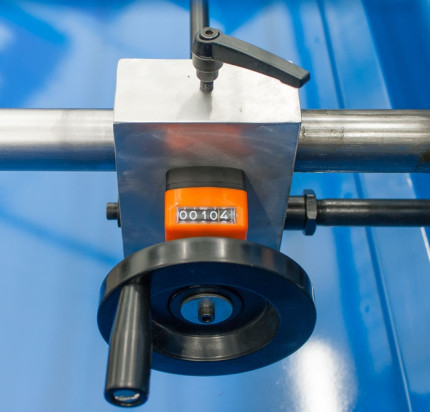 Elektrické tabuľové nožnice na plech MTBS 1250-30 E