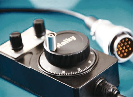 CNC sústruh Numco iKC 6 A