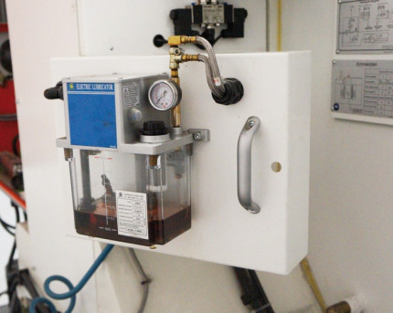 CNC obrábacie centrum OPTImill F 150 HSC (24 pozícií)